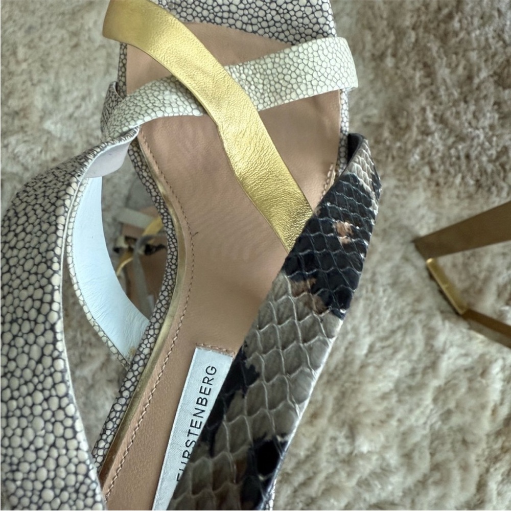 Diane Von Furstenberg Gold and Cream Strappy Heels PVC Heel - Picture 5 of 7